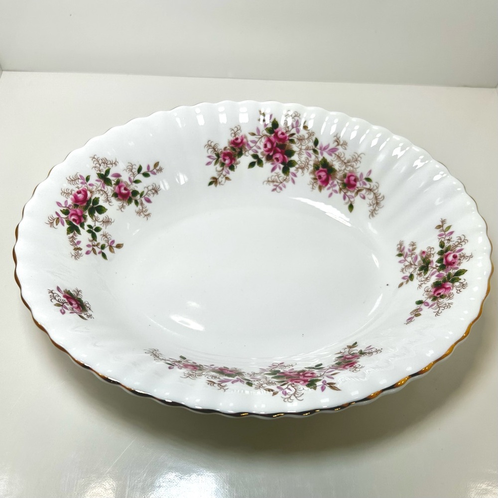 Vintage Royal Albert Floral Lavender Rose Oval Serving Bowl, Excellent Condition